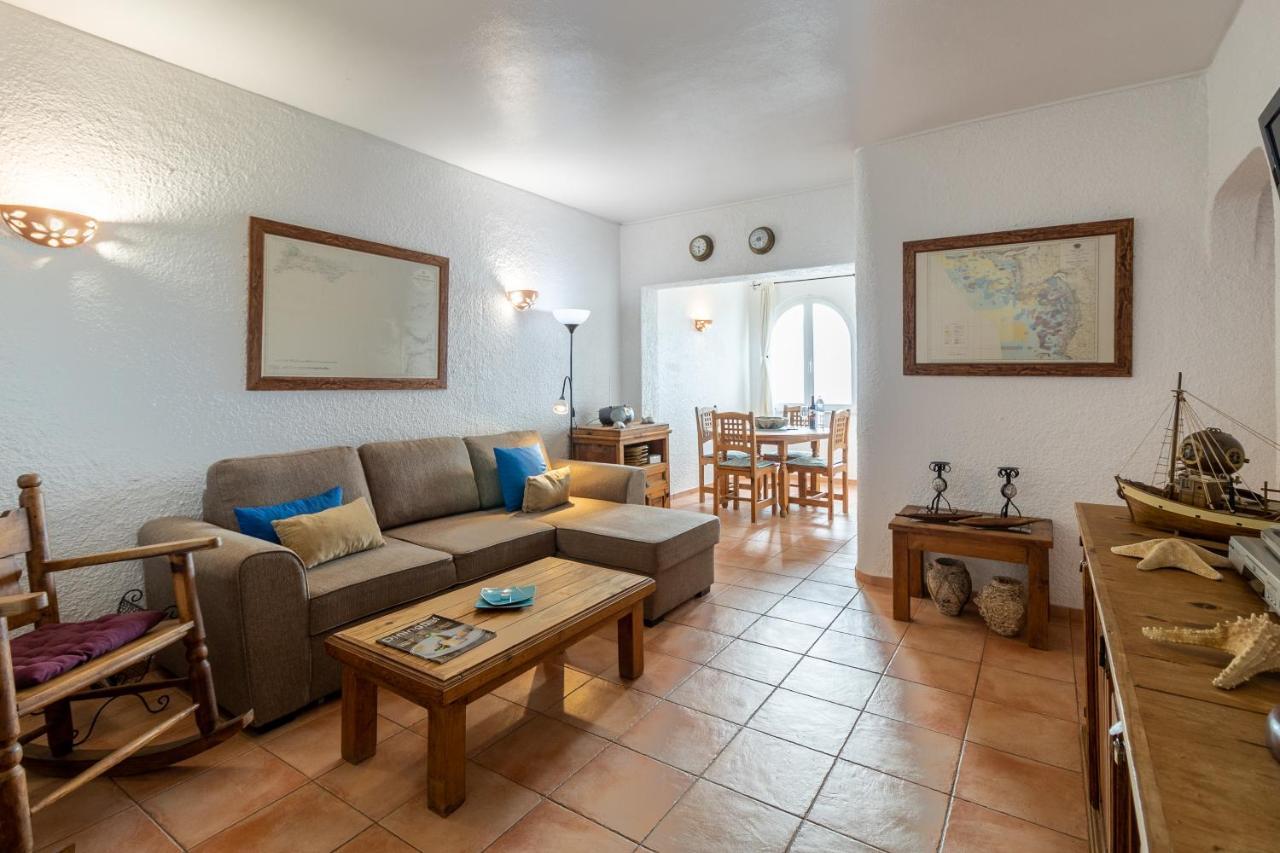 Apartment Gil Карвоейро Екстериор снимка